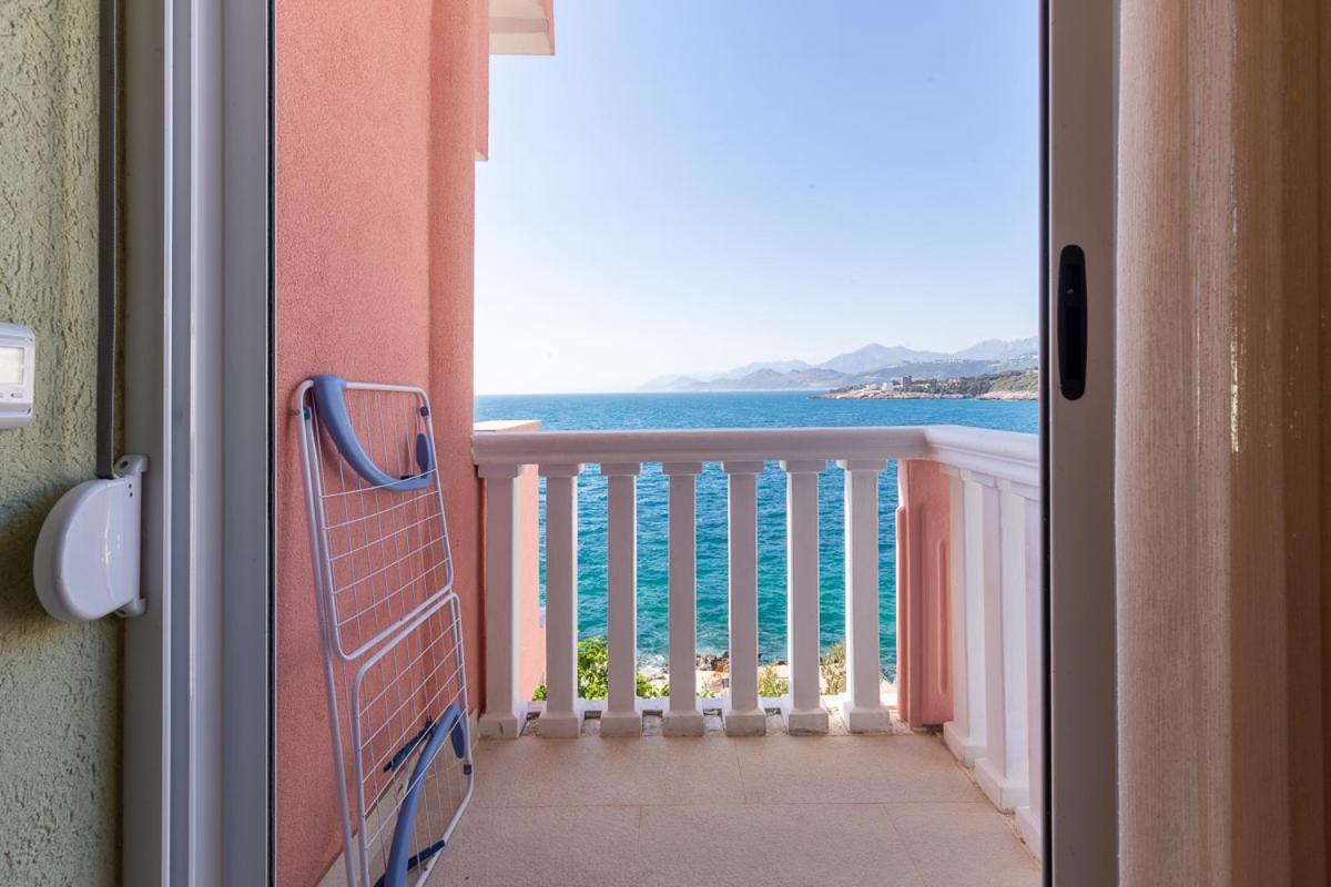 Dreamsea Apartment Utjeha Kültér fotó